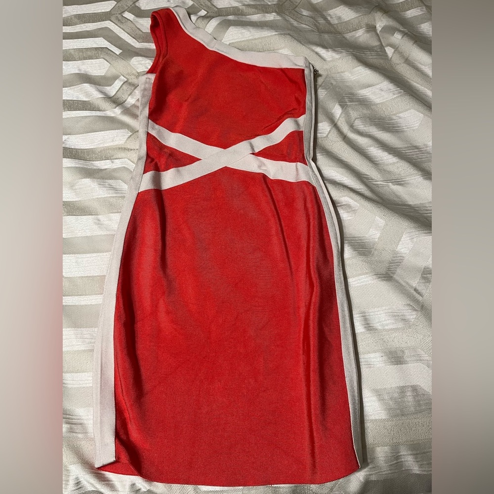 SEXY GUESS by MARCIANO Bodycon dress, coral/orange.